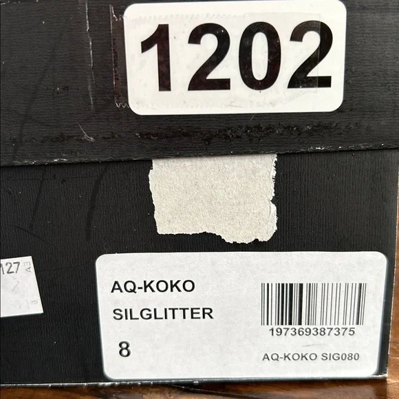 Aqua  Koko Pointed Toe Slingback Pumps Silver Glitter Kitten Heel NEW 8 - Picture 10 of 10